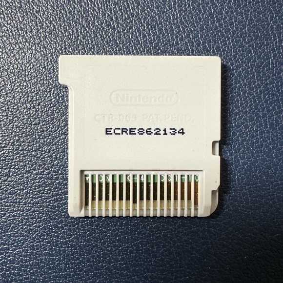 Pokémon Omega Ruby in box with manuals. - Picture 4 of 4